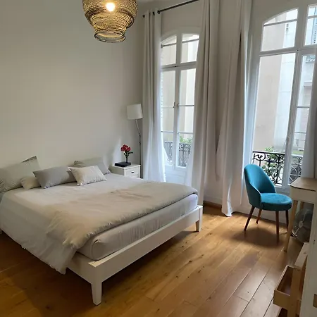 Cosy And Modern Near Champs-elysees - Arc De Triomphe דירה פריז