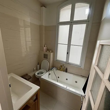Cosy And Modern Near Champs-elysees - Arc De Triomphe דירה *